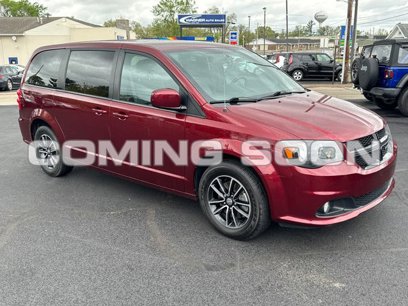 Used 2018 Dodge Grand Caravan SXT w/ Blacktop Package