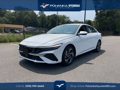 Certified 2025 Hyundai Elantra SEL w/ Cargo Package
