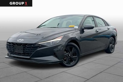 Used 2023 Hyundai Elantra SEL