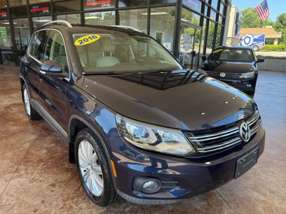Used 2016 Volkswagen Tiguan SE