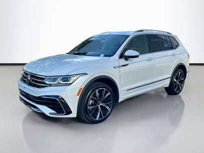 Used 2024 Volkswagen Tiguan SEL R-Line