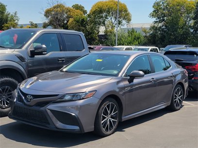 Used 2023 Toyota Camry SE