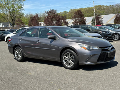 Used 2017 Toyota Camry SE