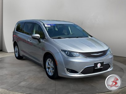 Used 2017 Chrysler Pacifica Touring Plus w/ Tire & Wheel Group