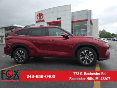 Used 2022 Toyota Highlander XLE