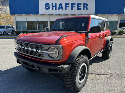 New 2024 Ford Bronco Badlands w/ Sasquatch Package