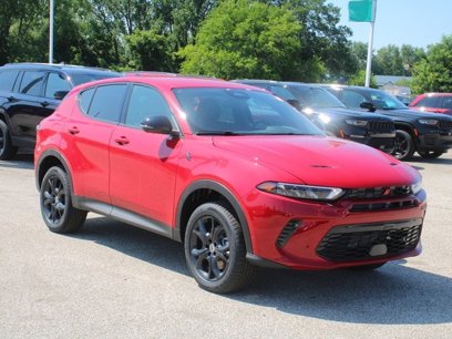 New 2024 Dodge Hornet GT w/ Tech Pack w/o Parking