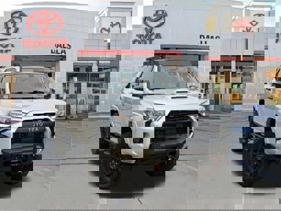 Used 2021 Toyota 4Runner Venture w/ Moonroof Package