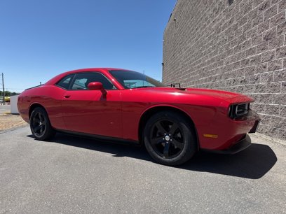 Used 2012 Dodge Challenger SXT