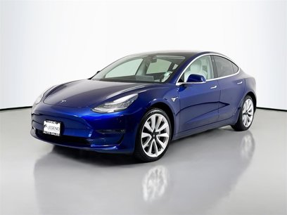 Used 2018 Tesla Model 3 Mid Range