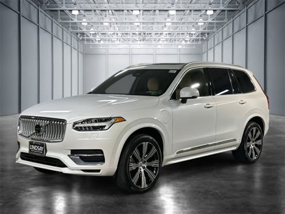 Used 2025 Volvo XC90 T8 Ultra w/ Protection Package Premier