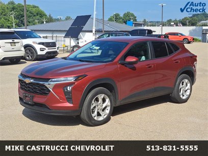 Used 2024 Chevrolet Trax LS w/ LS Convenience Package