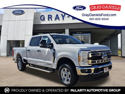 New 2025 Ford F250 XLT w/ FX4 Off-Road Package