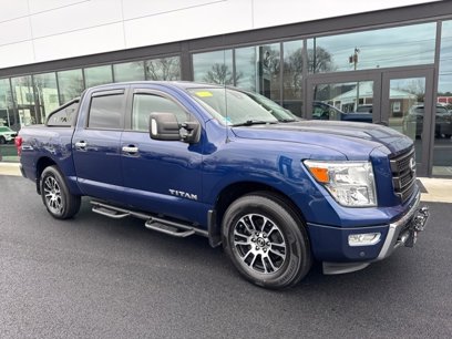 Used 2021 Nissan Titan SV w/ SV Convenience Package