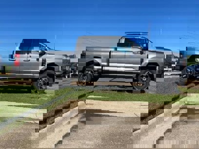 New 2024 Ford F250 Lariat w/ Lariat Ultimate Package