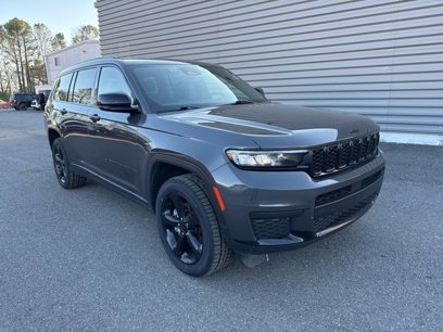 Used 2023 Jeep Grand Cherokee L Laredo