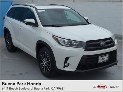Used 2017 Toyota Highlander SE