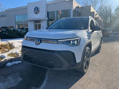 New 2025 Volkswagen Taos SE