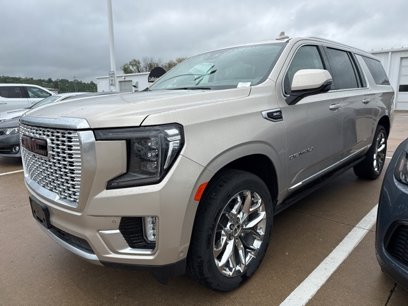 Used 2024 GMC Yukon XL Denali w/ Advanced Technology Package