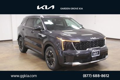 New 2025 Kia Sorento S