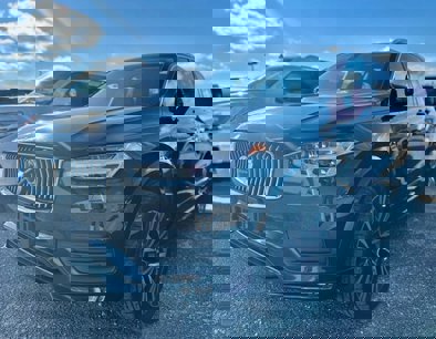 Used 2021 Volvo XC90 T6 Momentum