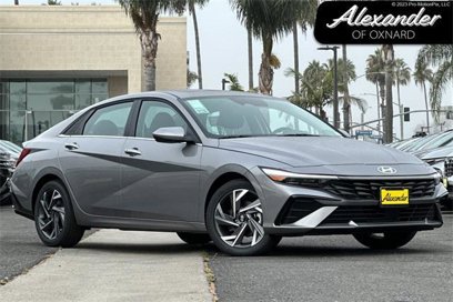 New 2025 Hyundai Elantra SEL