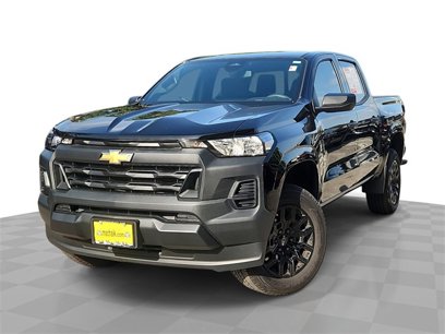 Used 2025 Chevrolet Colorado W/T w/ WT Custom Package