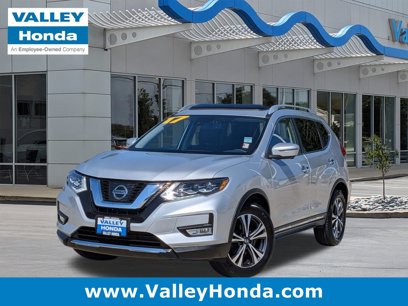 Used 2017 Nissan Rogue SL w/ SL Premium Package