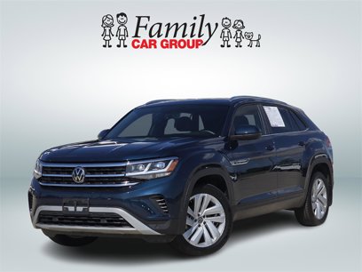 Used 2023 Volkswagen Atlas Cross Sport SE w/ Panoramic Sunroof Package