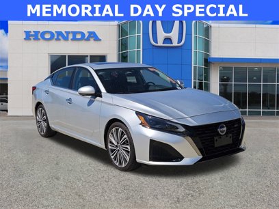 Used 2023 Nissan Altima 2.5 SL