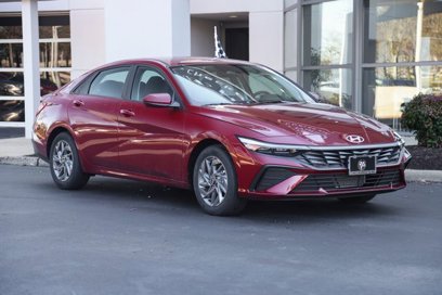 New 2025 Hyundai Elantra Sport