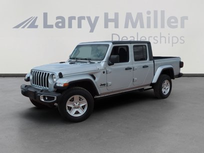 Used 2023 Jeep Gladiator Sport