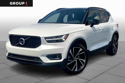 Used 2021 Volvo XC40 T4 R-Design w/ Protection Package Premier