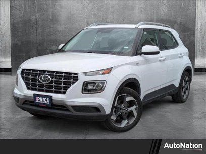 Used 2024 Hyundai Venue SEL