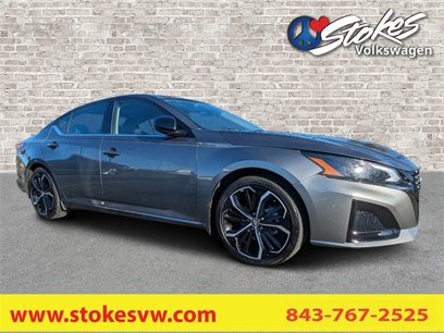 Used 2023 Nissan Altima 2.5 SR w/ SR Premium Package