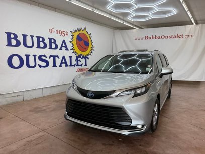 Used 2024 Toyota Sienna XLE