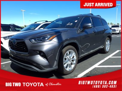 Used 2022 Toyota Highlander Limited