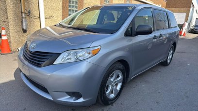 Used 2017 Toyota Sienna L
