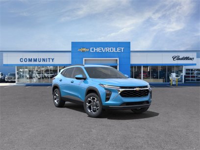New 2025 Chevrolet Trax LT w/ Driver Confidence Package