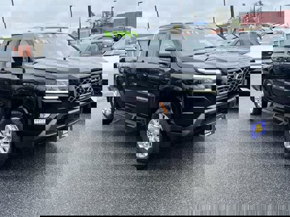 Used 2023 Nissan Frontier SV w/ SV Premium Package