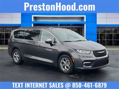 Used 2023 Chrysler Pacifica Limited