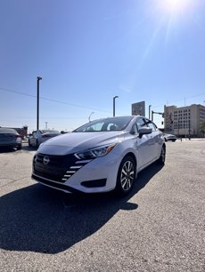 New 2024 Nissan Versa SV w/ Trunk Package