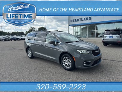 Used 2022 Chrysler Pacifica Touring-L