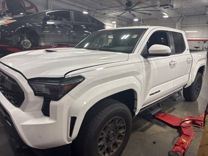 Used 2024 Toyota Tacoma TRD Sport w/ TRD Sport Upgrade Package