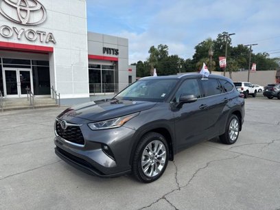 Certified 2023 Toyota Highlander Limited