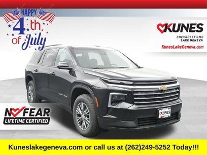 New 2025 Chevrolet Traverse LT w/ Driver Confidence Package