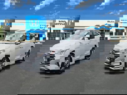 Used 2020 Hyundai Elantra SEL w/ Cargo Package (C1)