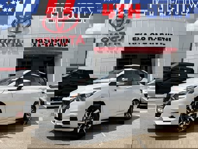 Used 2021 Nissan Versa SV