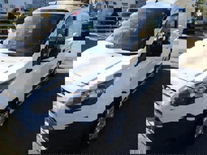 Used 2015 Ford Transit Connect XL