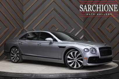 Used 2021 Bentley Flying Spur V8